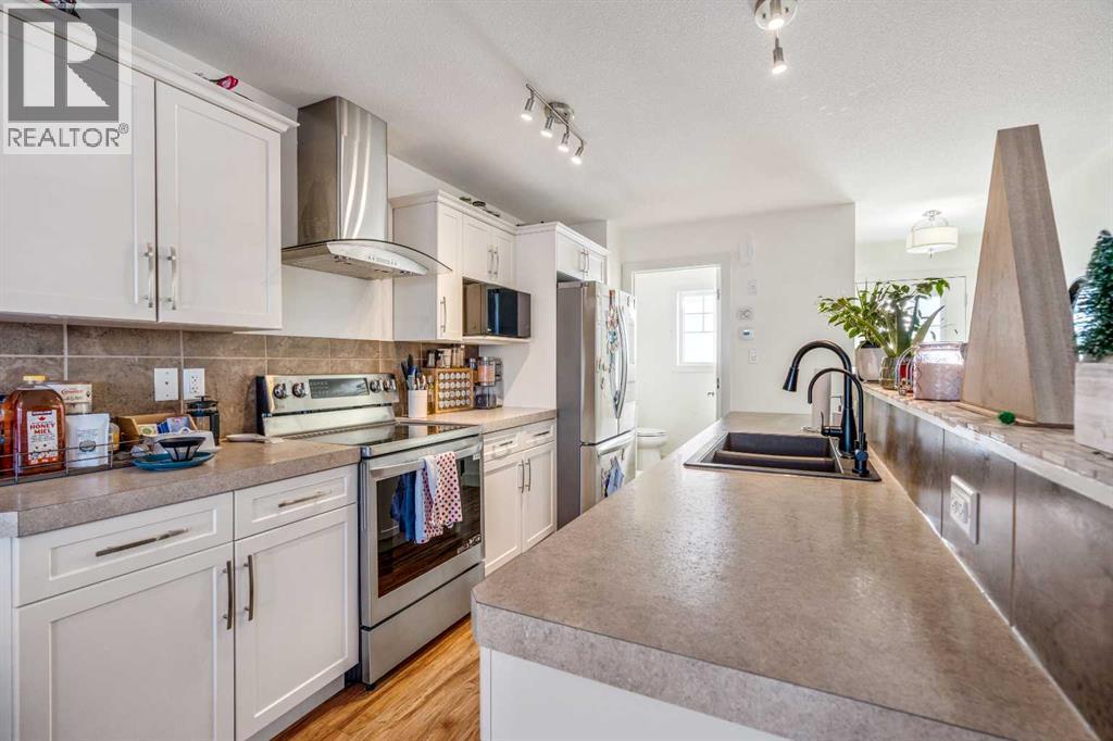 843 Silkstone Close W, Lethbridge, Alberta  T1J 5C6 - Photo 9 - A2277113