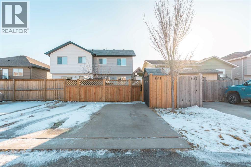 843 Silkstone Close W, Lethbridge, Alberta  T1J 5C6 - Photo 43 - A2277113