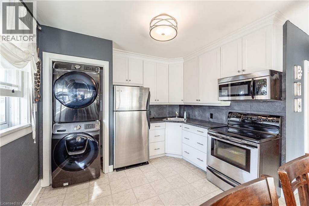 419 Talbot Street, Hamilton, Ontario  L8H 6T6 - Photo 11 - 40799648