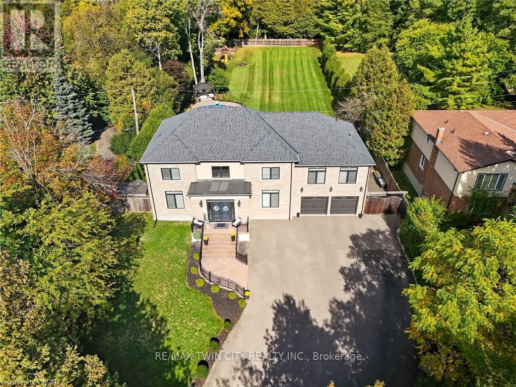 855 AVENUE ROAD, Cambridge, Ontario