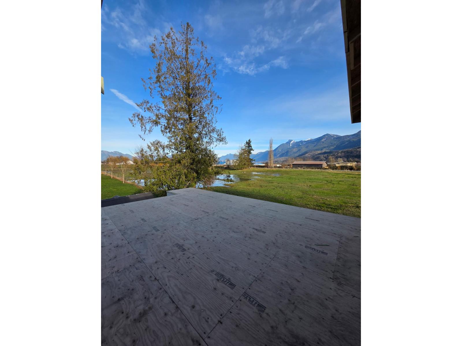 49539 Prairie Central Road, East Chilliwack, Chilliwack, British Columbia  V2P 6H3 - Photo 2 - R3072993