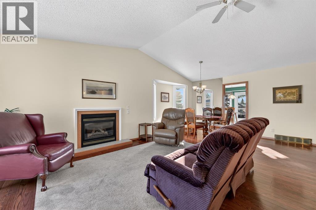 206 Arbour Cliff Close Nw, Calgary, Alberta  T3G 3W7 - Photo 2 - A2278123