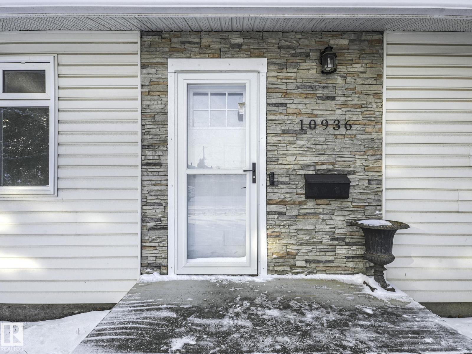 10936 165 St Nw, Edmonton, Alberta  T5P 3T7 - Photo 20 - E4470565