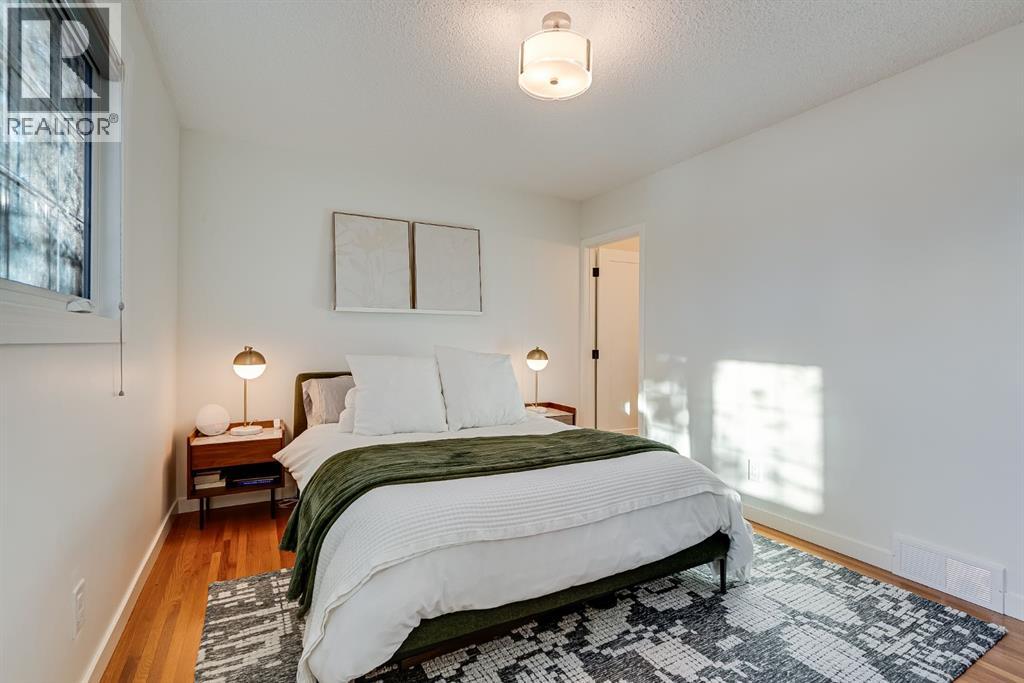 10623 Waneta Crescent Se, Calgary, Alberta  T2J 1J5 - Photo 13 - A2280449