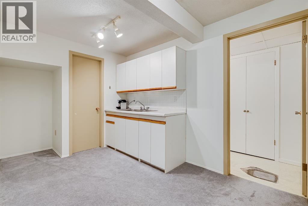 10623 Waneta Crescent Se, Calgary, Alberta  T2J 1J5 - Photo 33 - A2280449