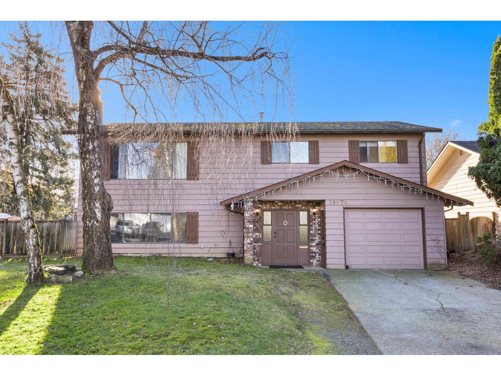 31974 Charlotte Avenue, Abbotsford, British Columbia  V2T 4K8 - Photo 4 - R3080845