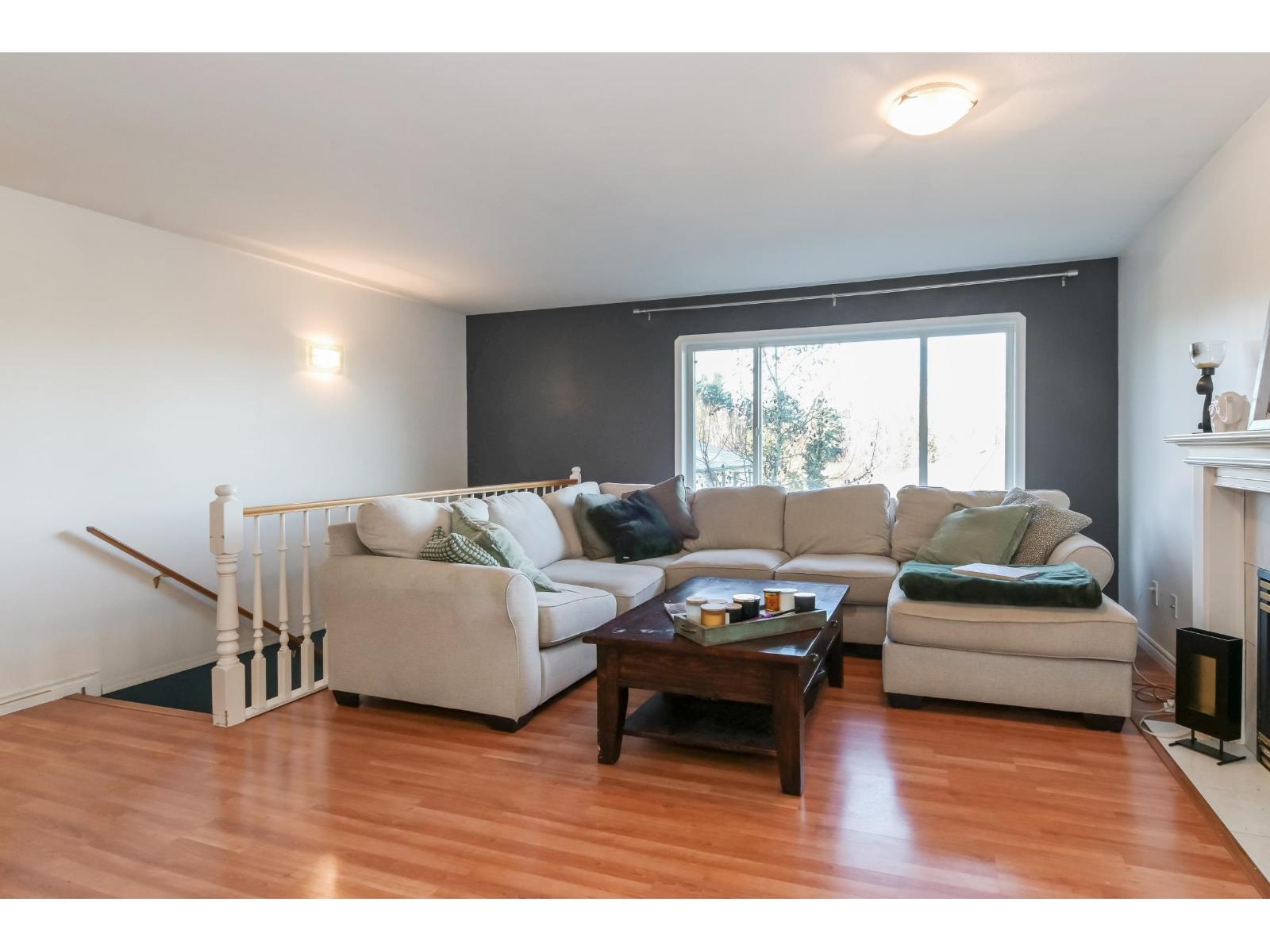 23 34250 Hazelwood Avenue, Abbotsford, British Columbia  V2S 7L4 - Photo 2 - R3081613