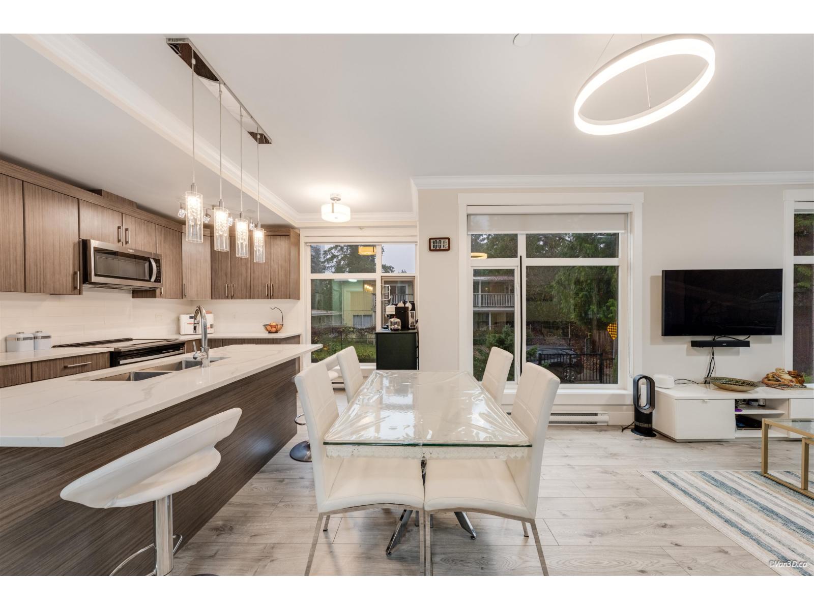 207 13799 101 Avenue, Surrey, British Columbia  V3T 0N9 - Photo 5 - R3081741