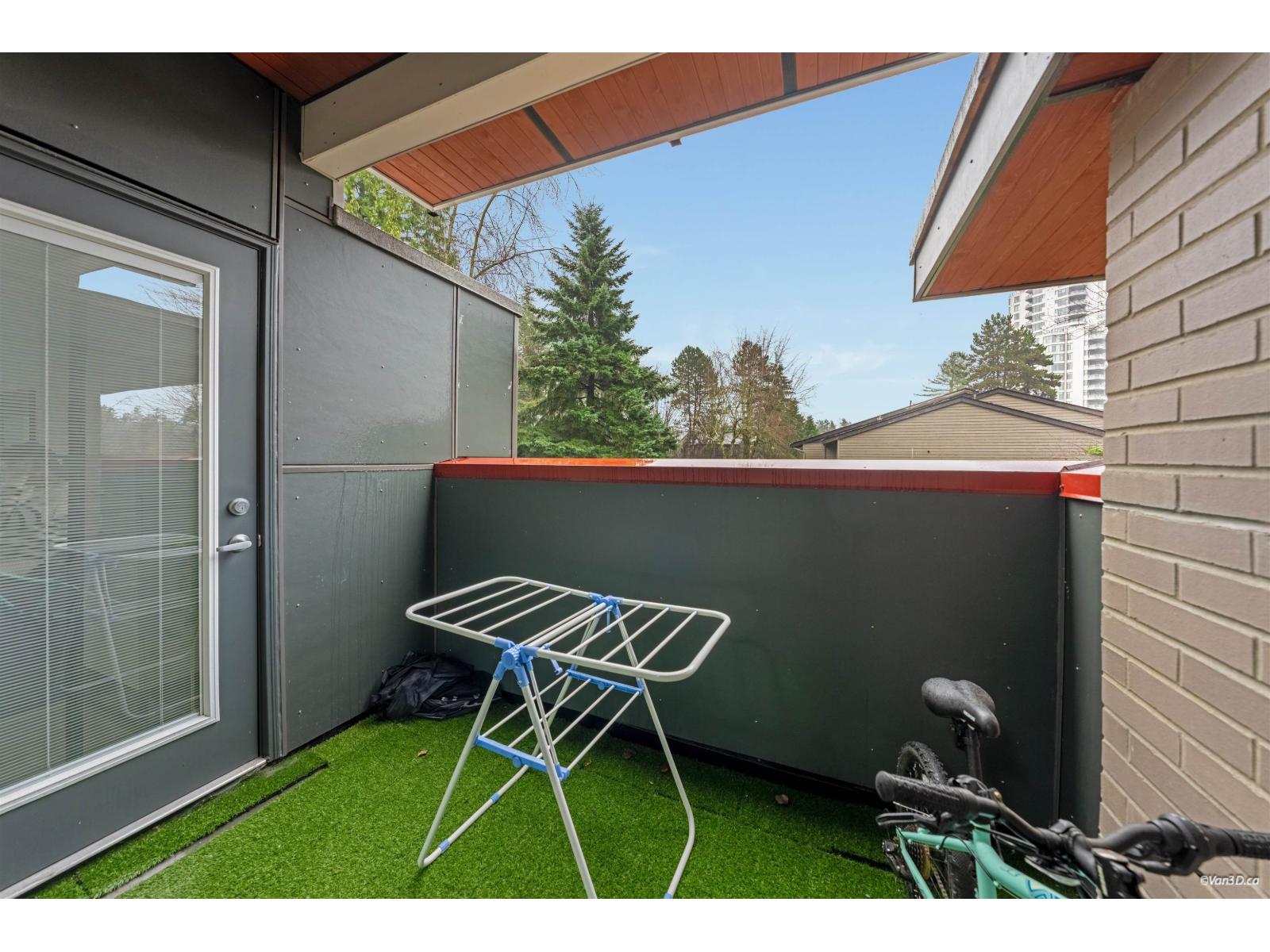 207 13799 101 Avenue, Surrey, British Columbia  V3T 0N9 - Photo 16 - R3081741