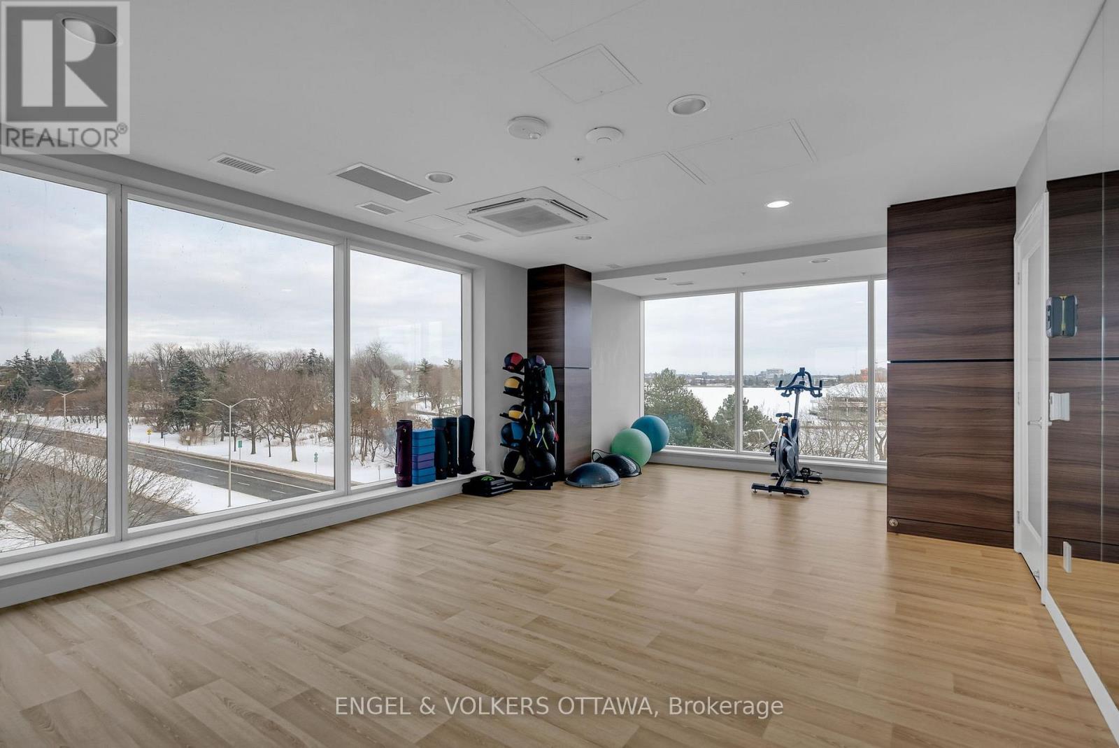 2009 - 805 Carling Avenue, Ottawa, Ontario  K1S 5W9 - Photo 21 - X12717440