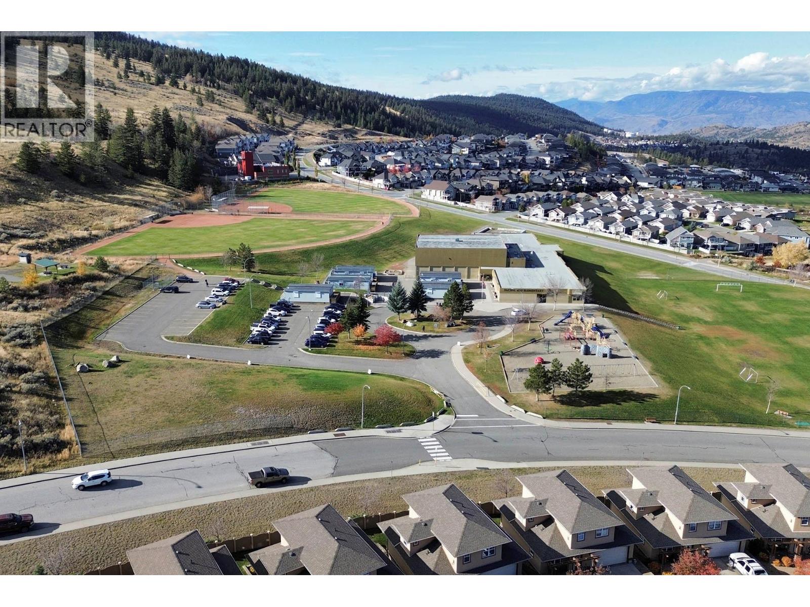 992 Canongate Crescent, Kamloops, British Columbia  V1S 1W8 - Photo 69 - 10366229