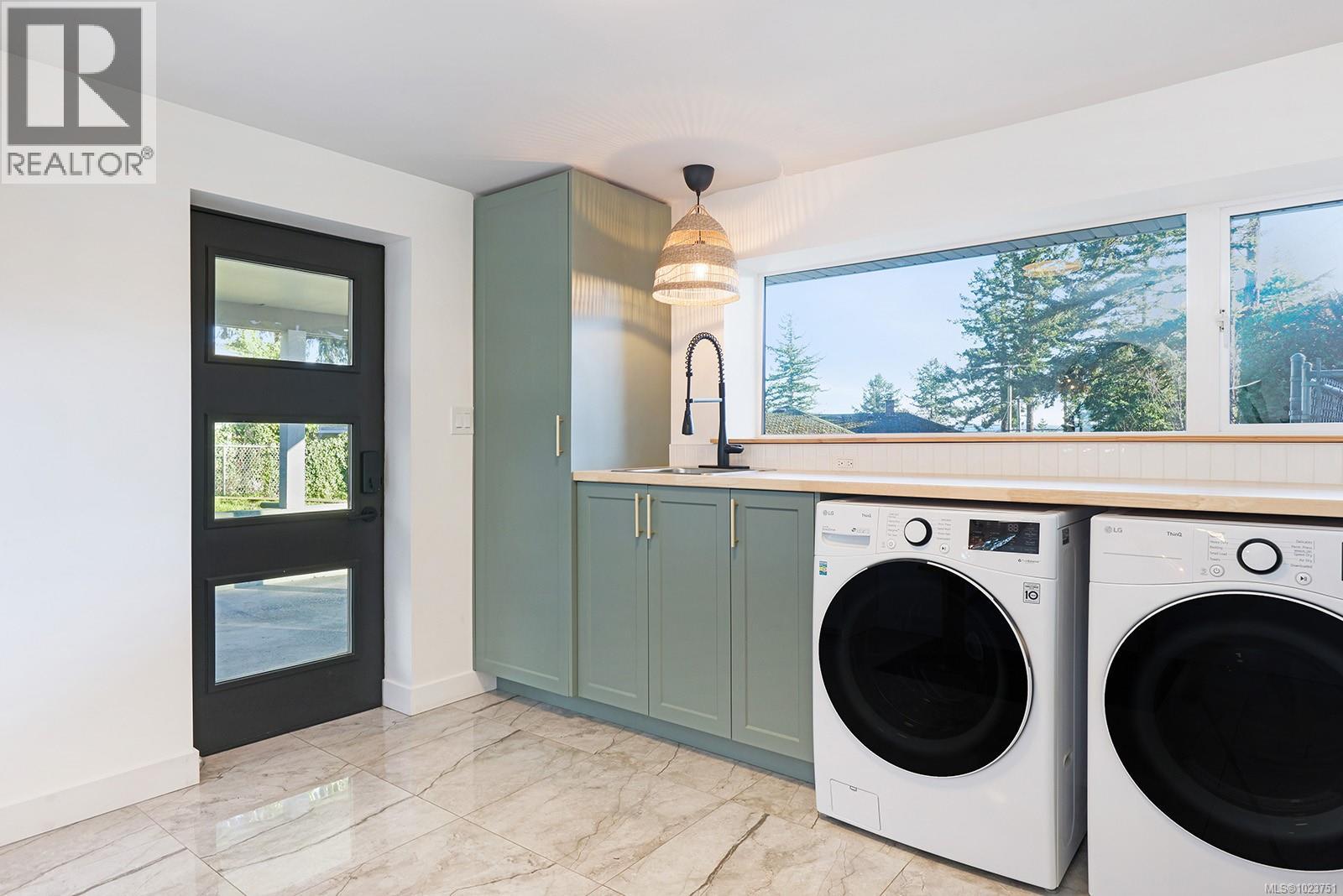 201 Mccarthy St, Campbell River, British Columbia  V9W 2R4 - Photo 22 - 1023751