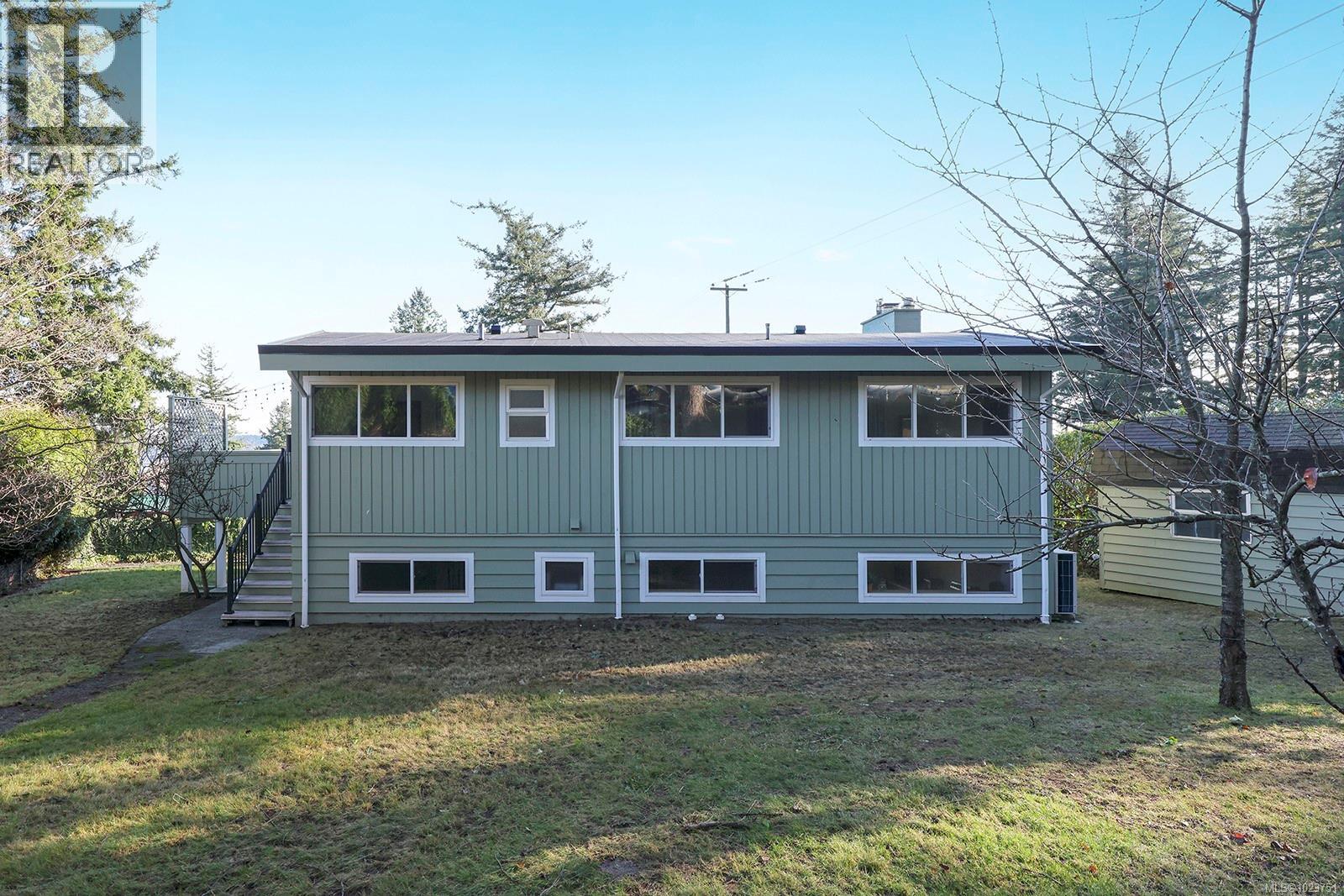 201 Mccarthy St, Campbell River, British Columbia  V9W 2R4 - Photo 35 - 1023751