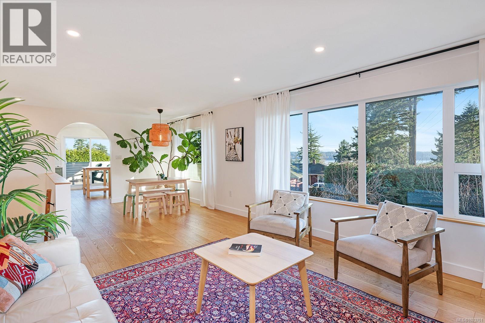 201 Mccarthy St, Campbell River, British Columbia  V9W 2R4 - Photo 6 - 1023751