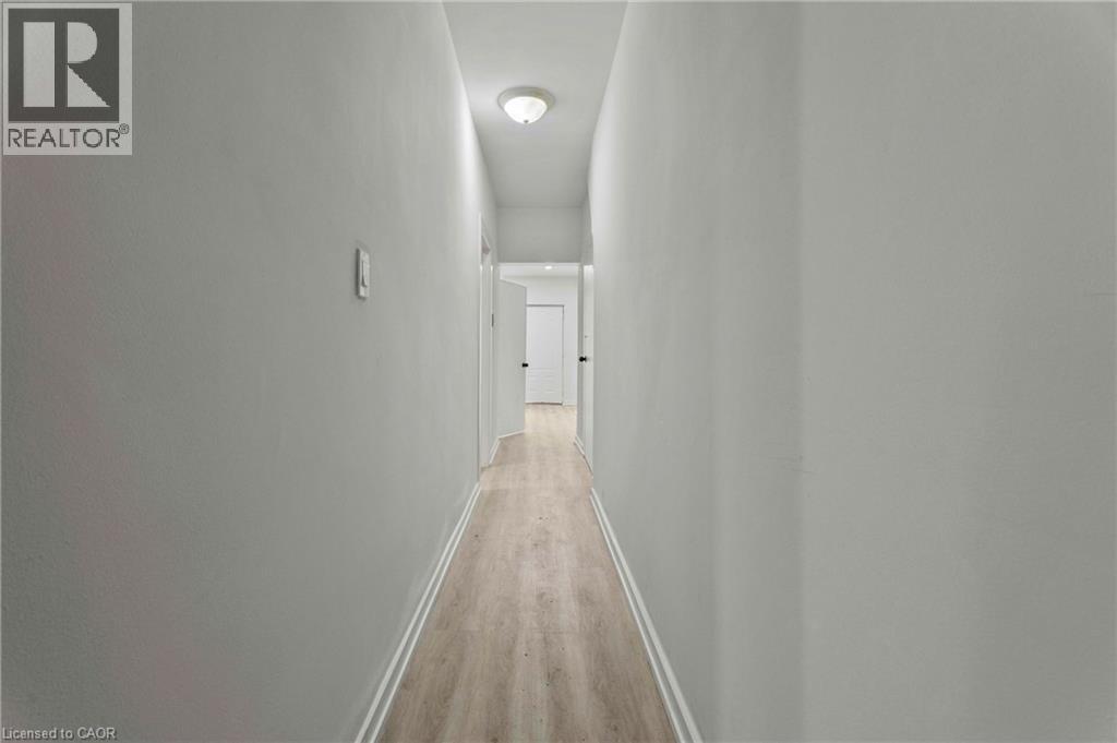 246 Mary Street, Hamilton, Ontario  L8L 4W1 - Photo 8 - 40788362