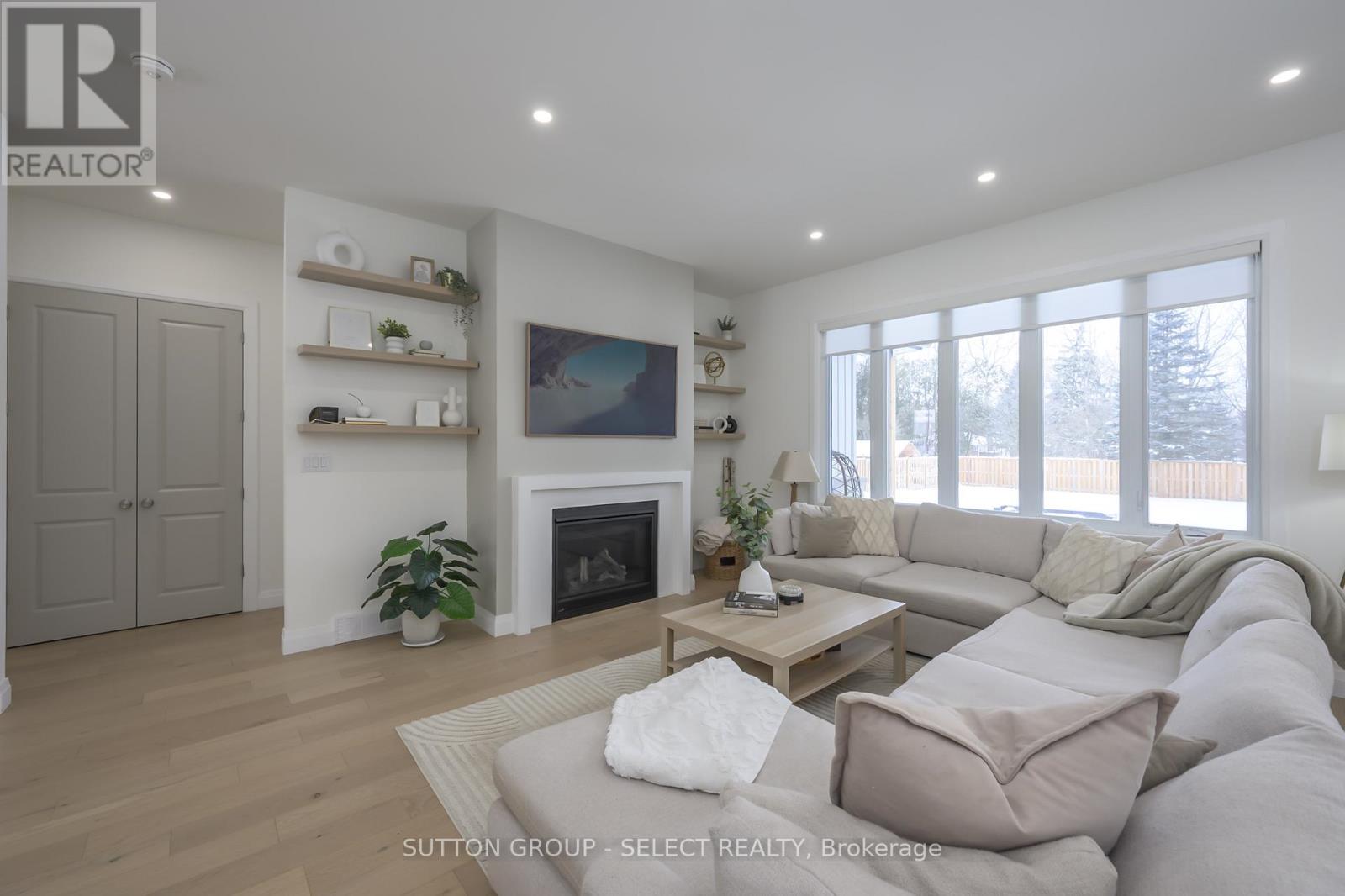 97 Simcoe Avenue, Middlesex Centre, Ontario  N0L 1R0 - Photo 23 - X12718690