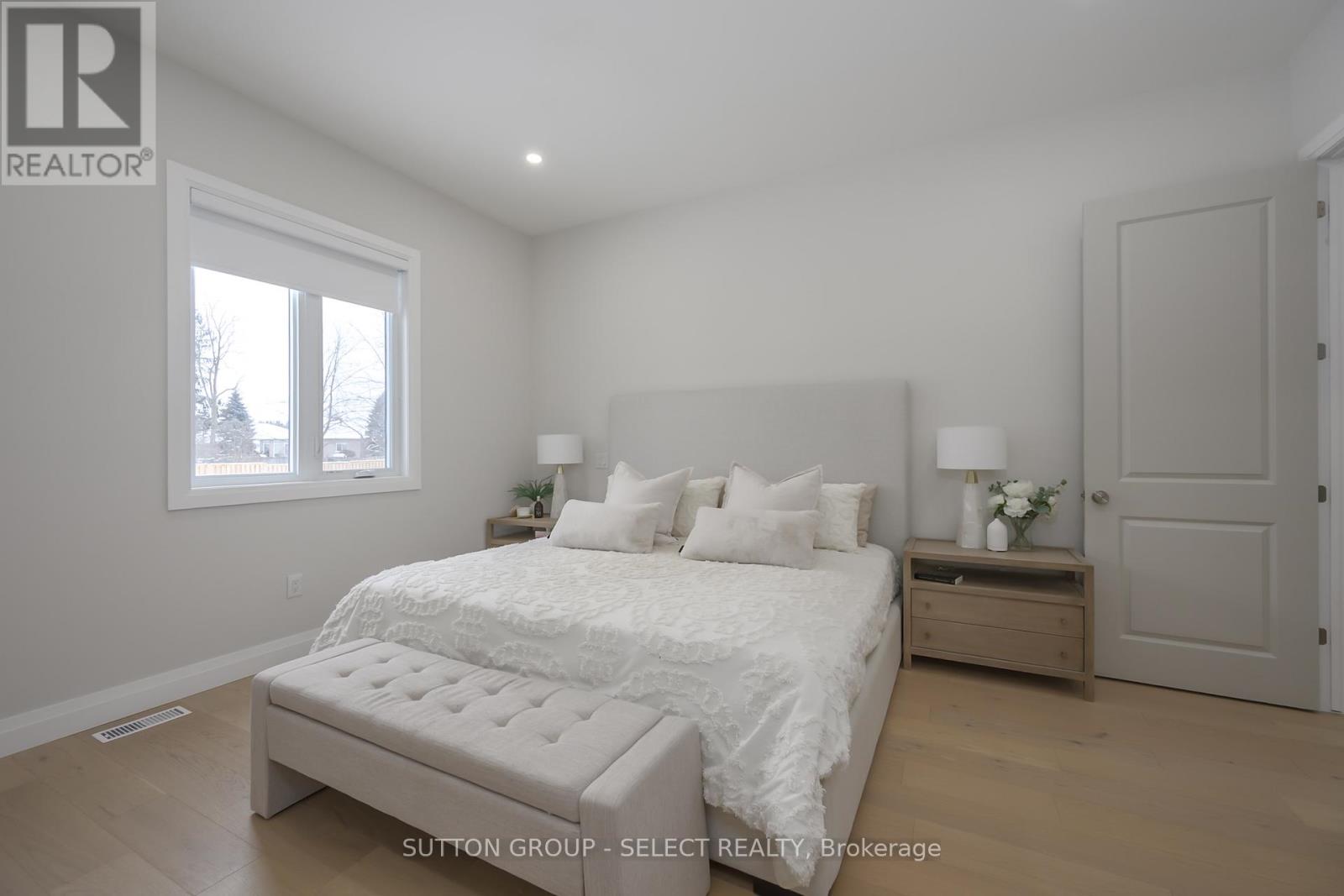 97 Simcoe Avenue, Middlesex Centre, Ontario  N0L 1R0 - Photo 27 - X12718690