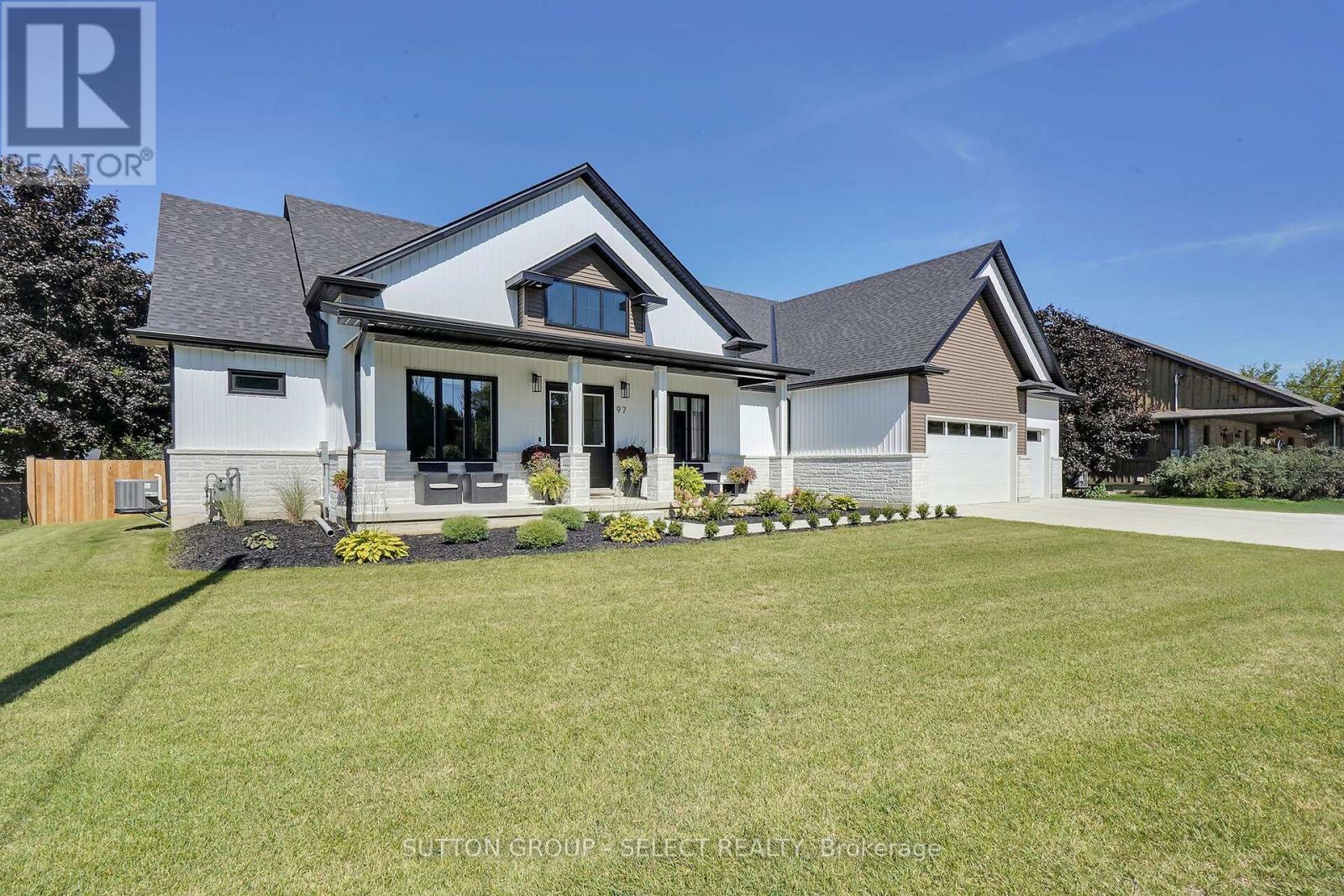 97 Simcoe Avenue, Middlesex Centre, Ontario  N0L 1R0 - Photo 3 - X12718690