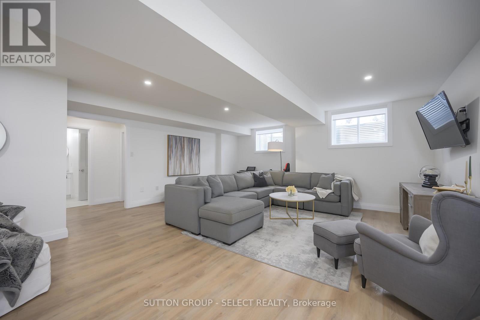 97 Simcoe Avenue, Middlesex Centre, Ontario  N0L 1R0 - Photo 42 - X12718690