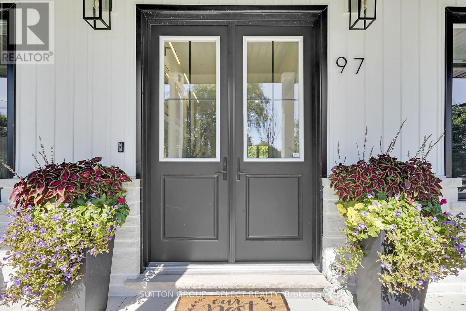 97 Simcoe Avenue, Middlesex Centre, Ontario  N0L 1R0 - Photo 5 - X12718690