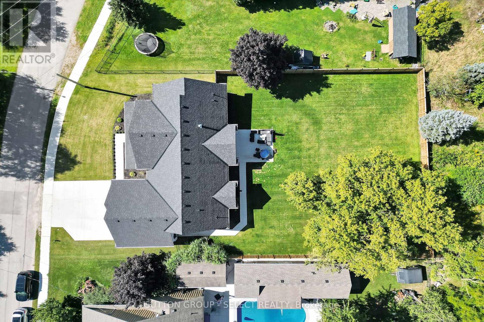 97 Simcoe Avenue, Middlesex Centre, Ontario  N0L 1R0 - Photo 6 - X12718690