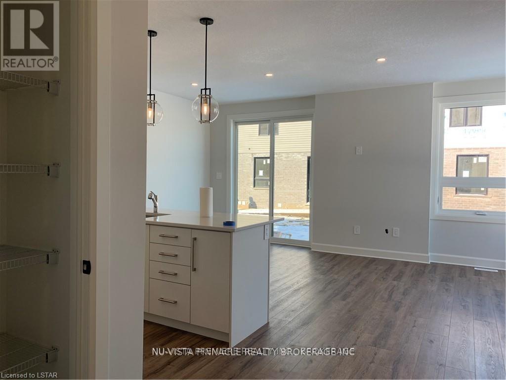 148 - 175 Doan Drive, Middlesex Centre, Ontario  N0L 1R0 - Photo 11 - X12718780