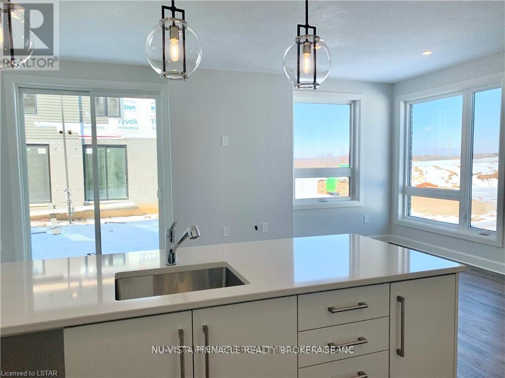 148 - 175 Doan Drive, Middlesex Centre, Ontario  N0L 1R0 - Photo 13 - X12718780