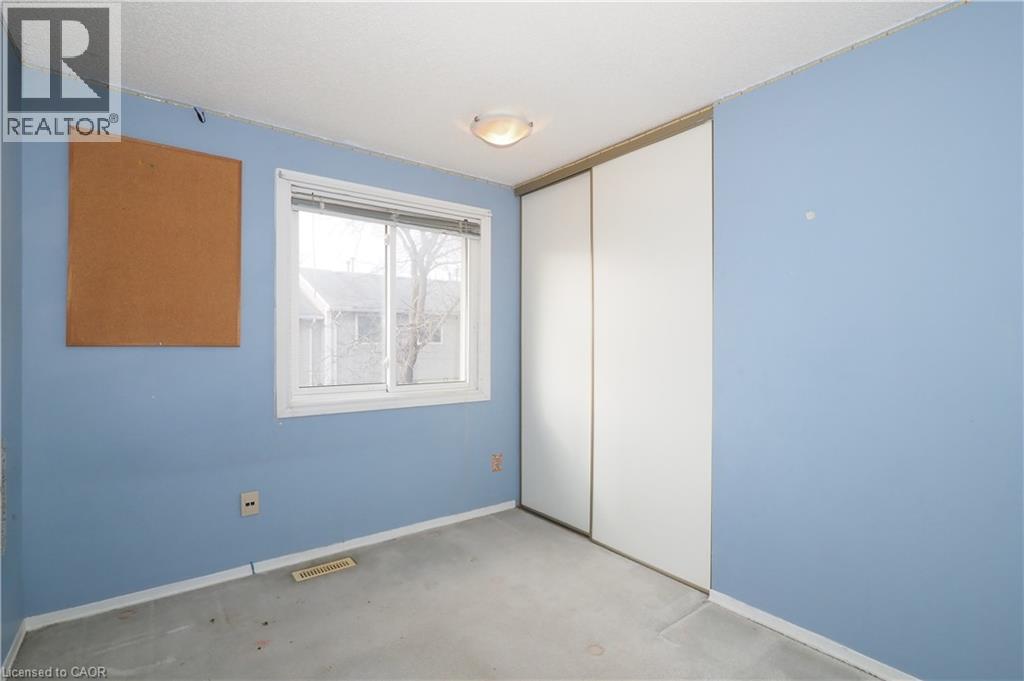 255 Northlake Drive Unit# 27, Waterloo, Ontario  N2V 1Z2 - Photo 19 - 40799507