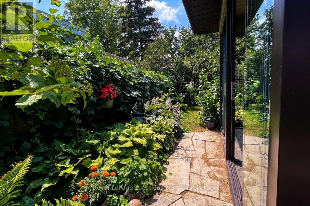 115 Robinson Street, Collingwood, Ontario  L9Y 3M2 - Photo 14 - S12291722