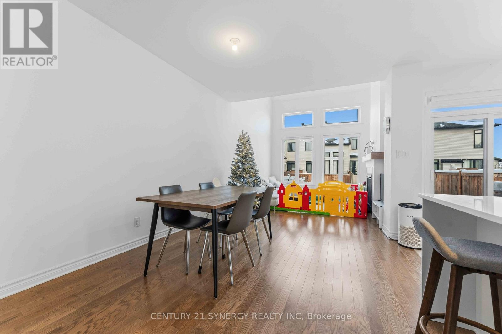 214 Hawkeswood Drive, Ottawa, Ontario  K4M 0E2 - Photo 5 - X12718760