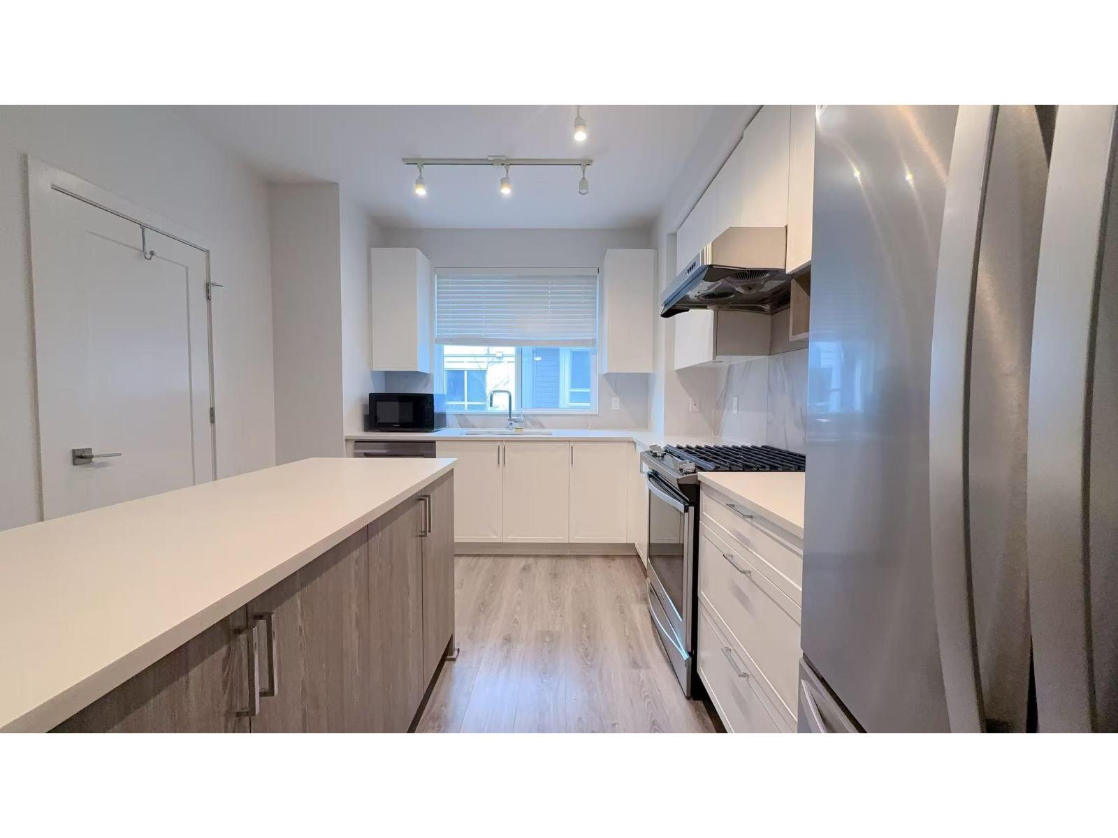 109 9718 161a Street, Surrey, British Columbia  V4N 6S7 - Photo 4 - R3082014