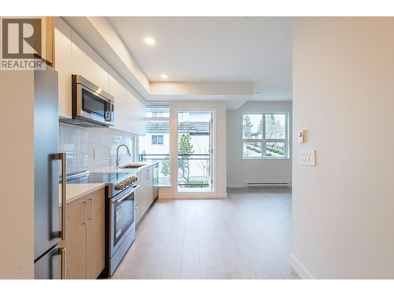 406 5535 Hastings Street, Burnaby, British Columbia  V5B 1R2 - Photo 6 - R3081982