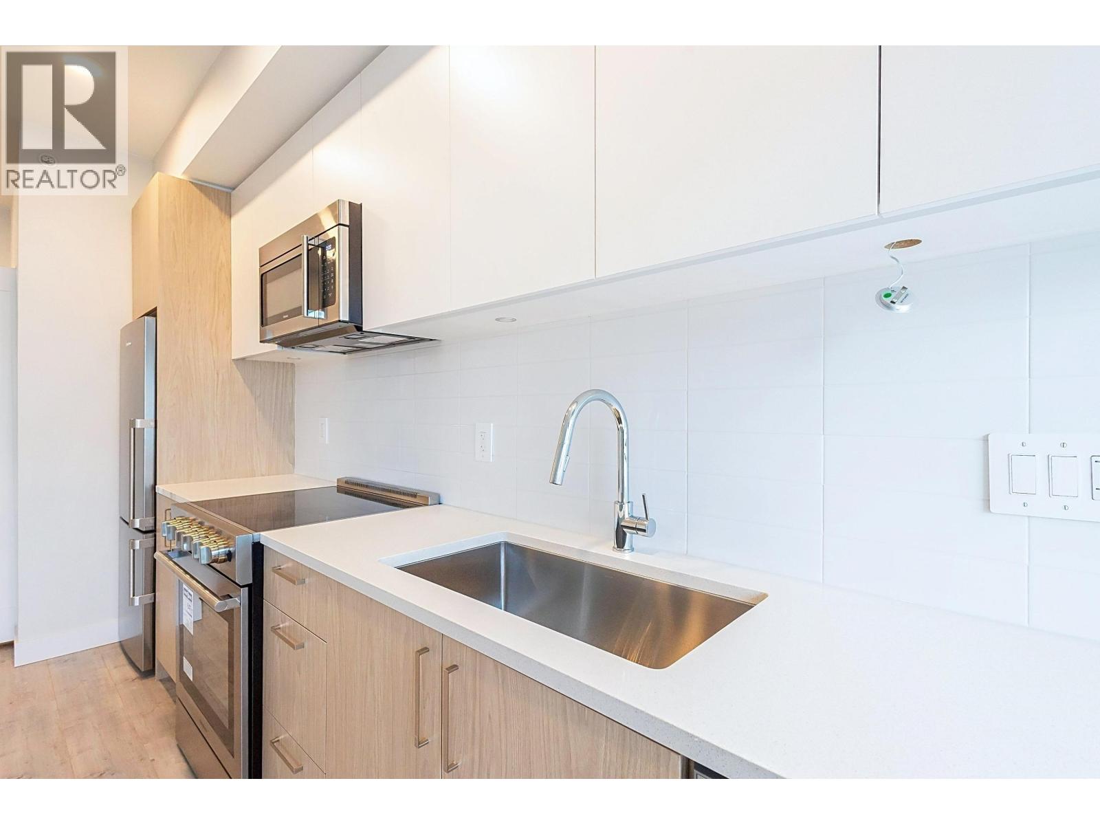 406 5535 Hastings Street, Burnaby, British Columbia  V5B 1R2 - Photo 7 - R3081982