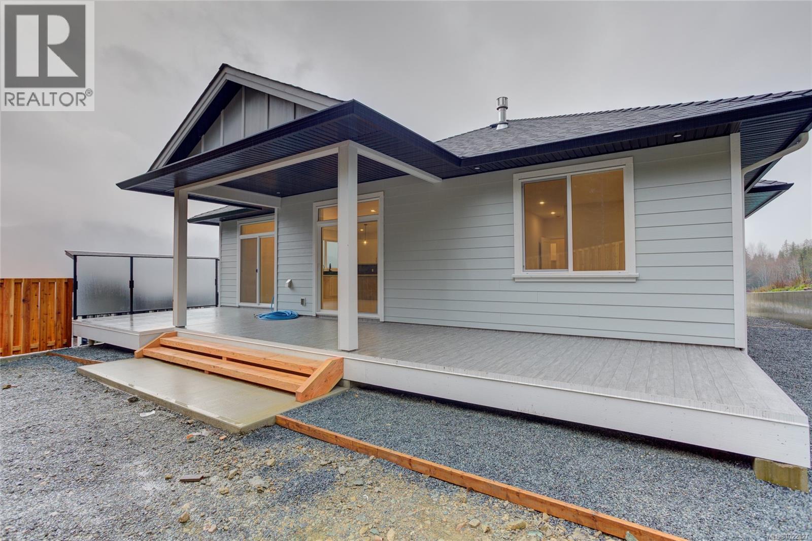 549 Mountain View Dr, Lake Cowichan, British Columbia  V0R 2G0 - Photo 19 - 1022827