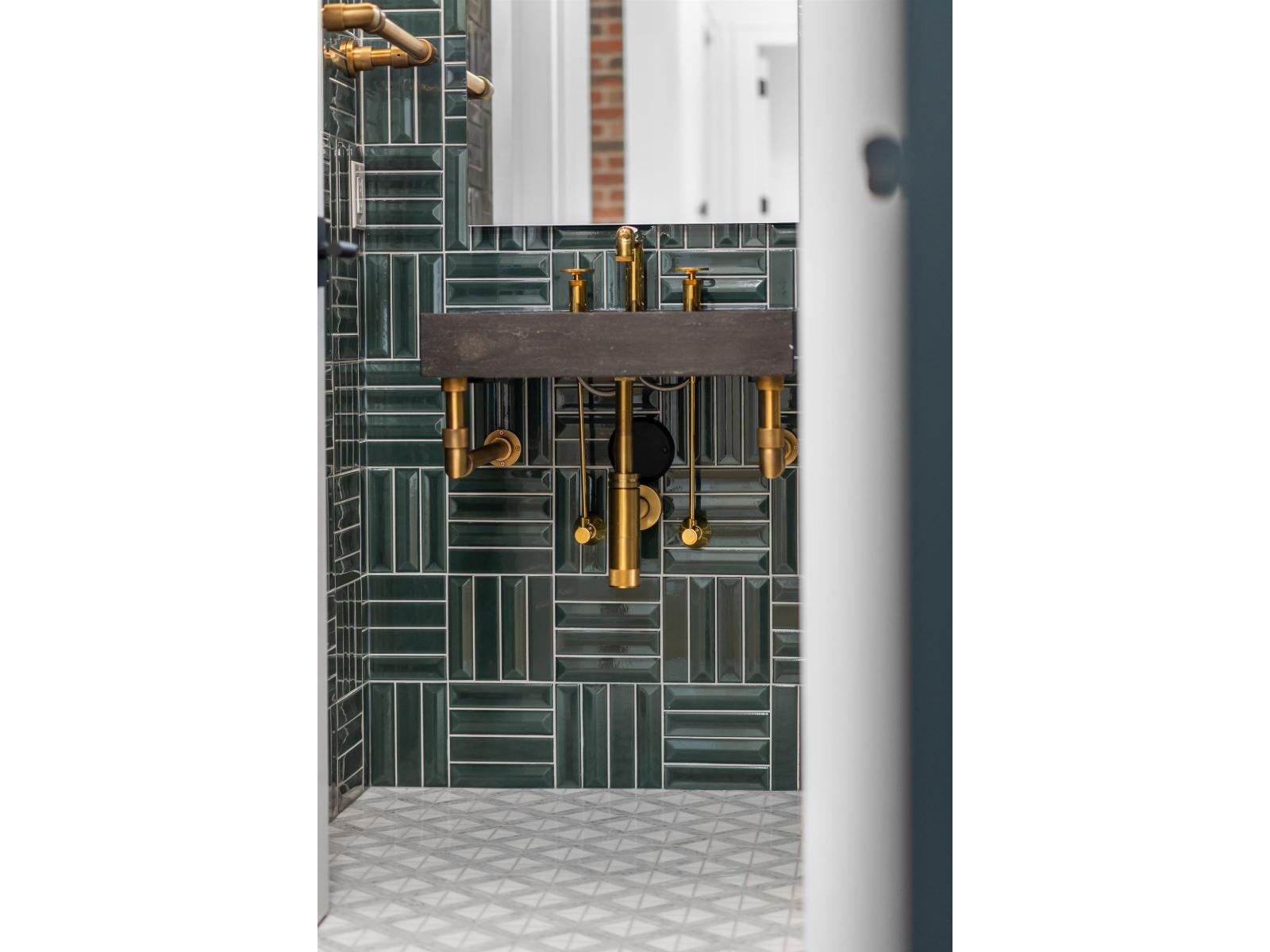 2422 Christopherson Road, Surrey, British Columbia  V4A 5W2 - Photo 22 - R3053410