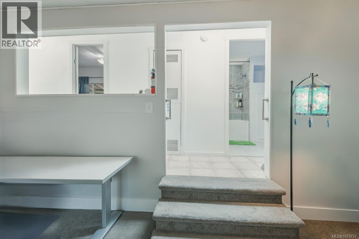 1520 King Rd, Qualicum Beach, British Columbia  V9K 2A8 - Photo 18 - 1023737