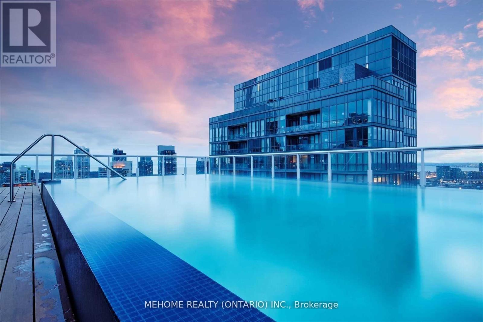 1605 - 11 Charlotte Street, Toronto, Ontario  M5V 2H5 - Photo 10 - C12718732