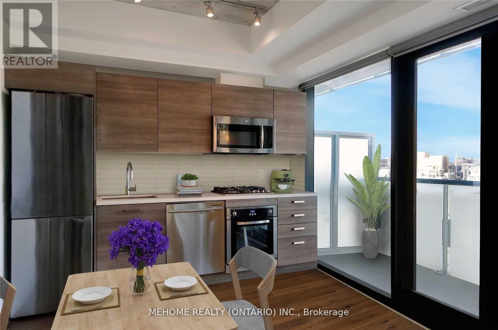 1605 - 11 Charlotte Street, Toronto, Ontario  M5V 2H5 - Photo 8 - C12718732