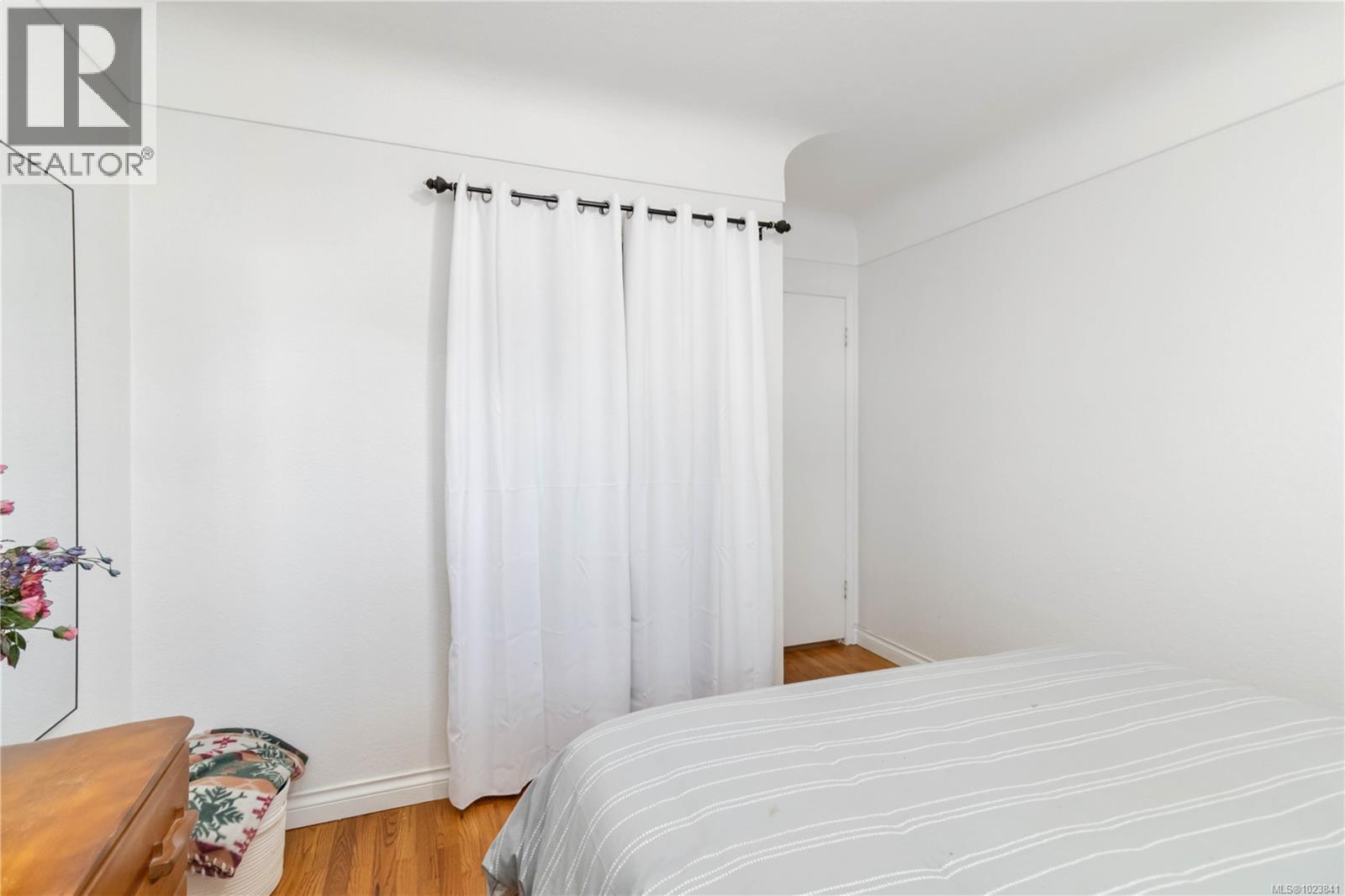 1827 Dunnett Cres, Saanich, British Columbia  V8N 2P4 - Photo 22 - 1023841