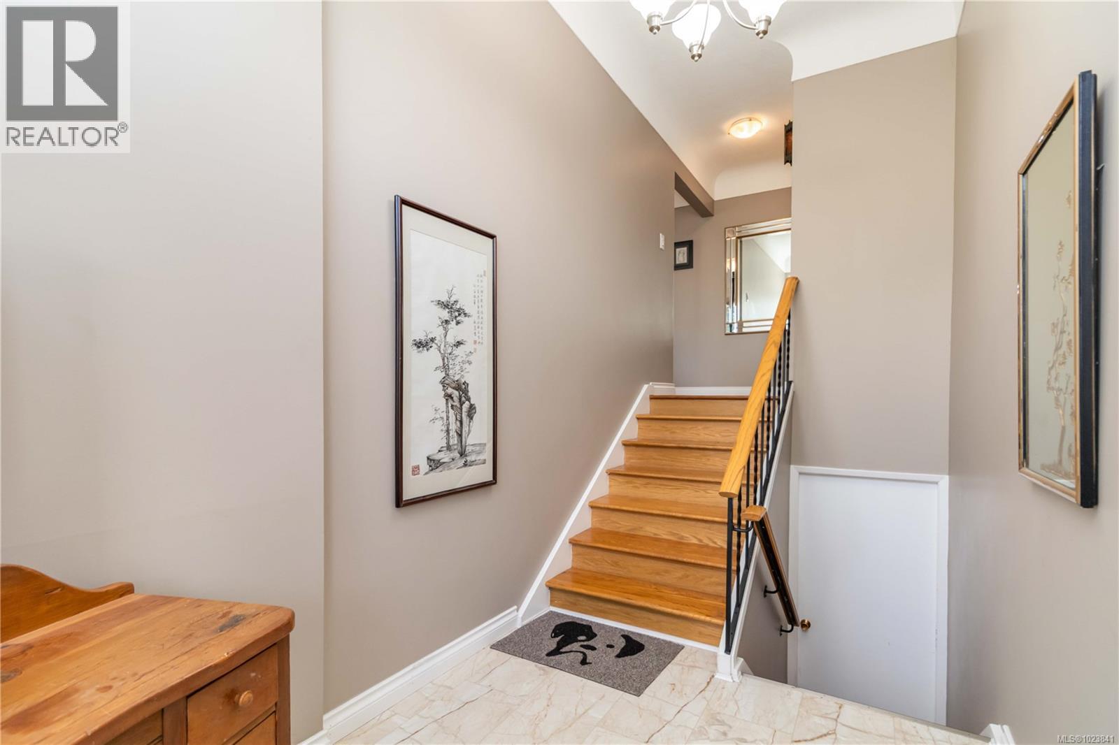 1827 Dunnett Cres, Saanich, British Columbia  V8N 2P4 - Photo 26 - 1023841