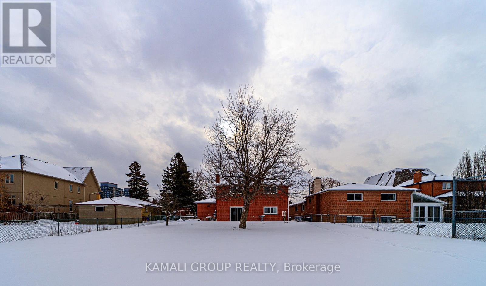 Main - 38 Spruce Avenue, Richmond Hill, Ontario  L4C 6W1 - Photo 24 - N12718734