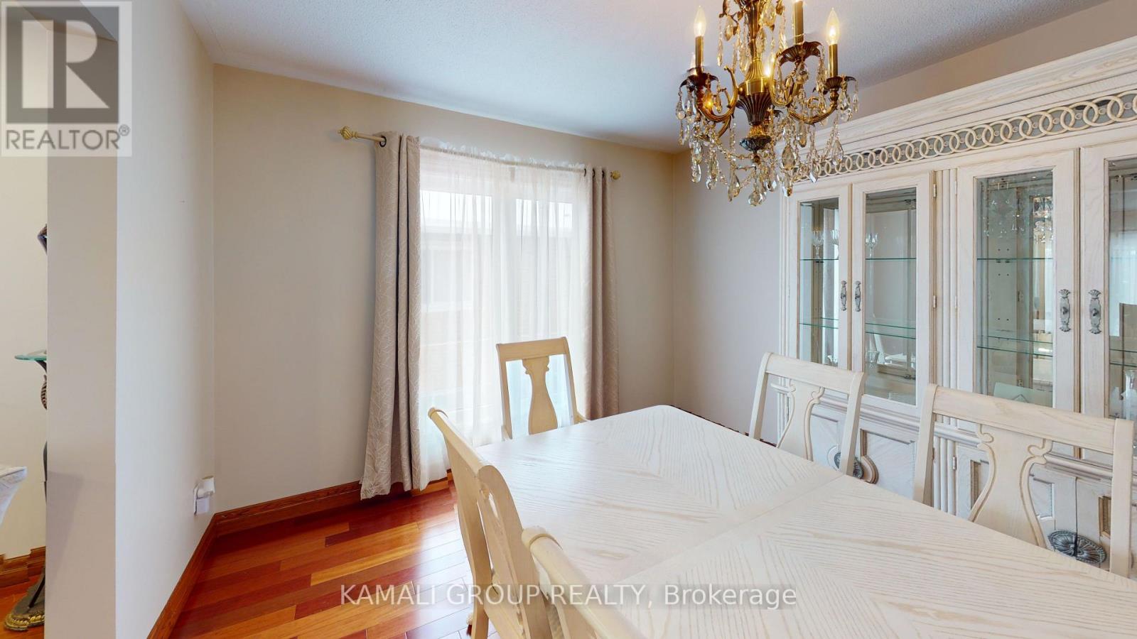 Main - 38 Spruce Avenue, Richmond Hill, Ontario  L4C 6W1 - Photo 7 - N12718734