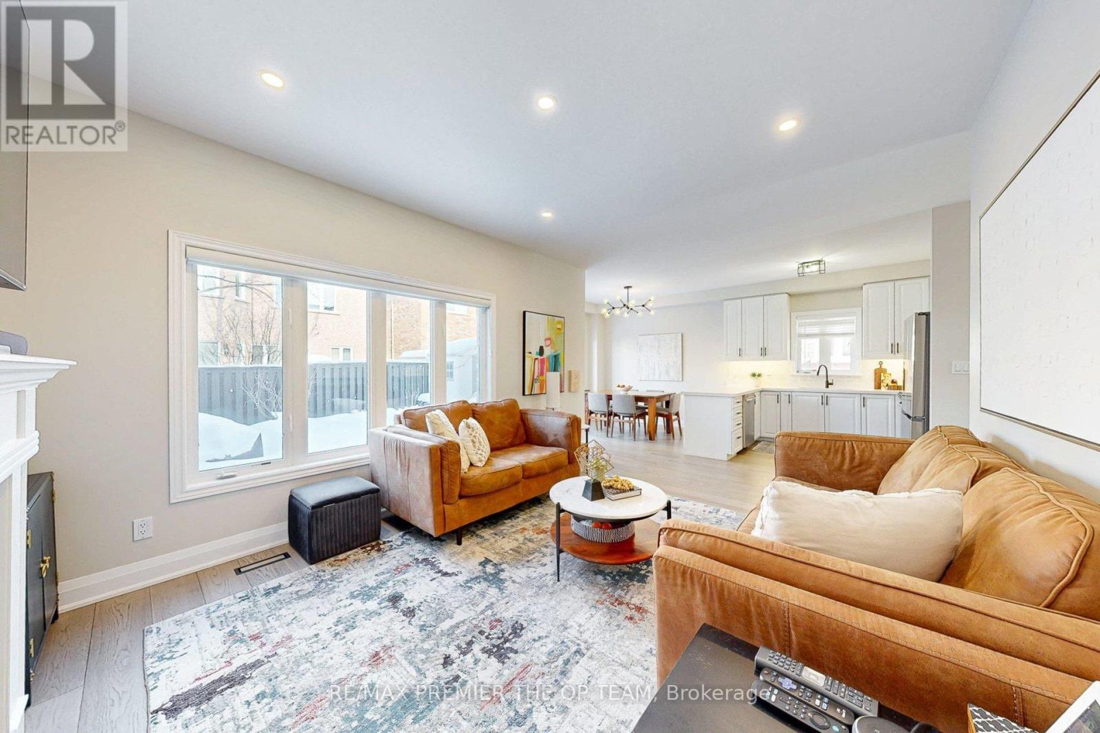 96 Saint Victor Drive, Vaughan, Ontario  L4H 3E9 - Photo 16 - N12718788