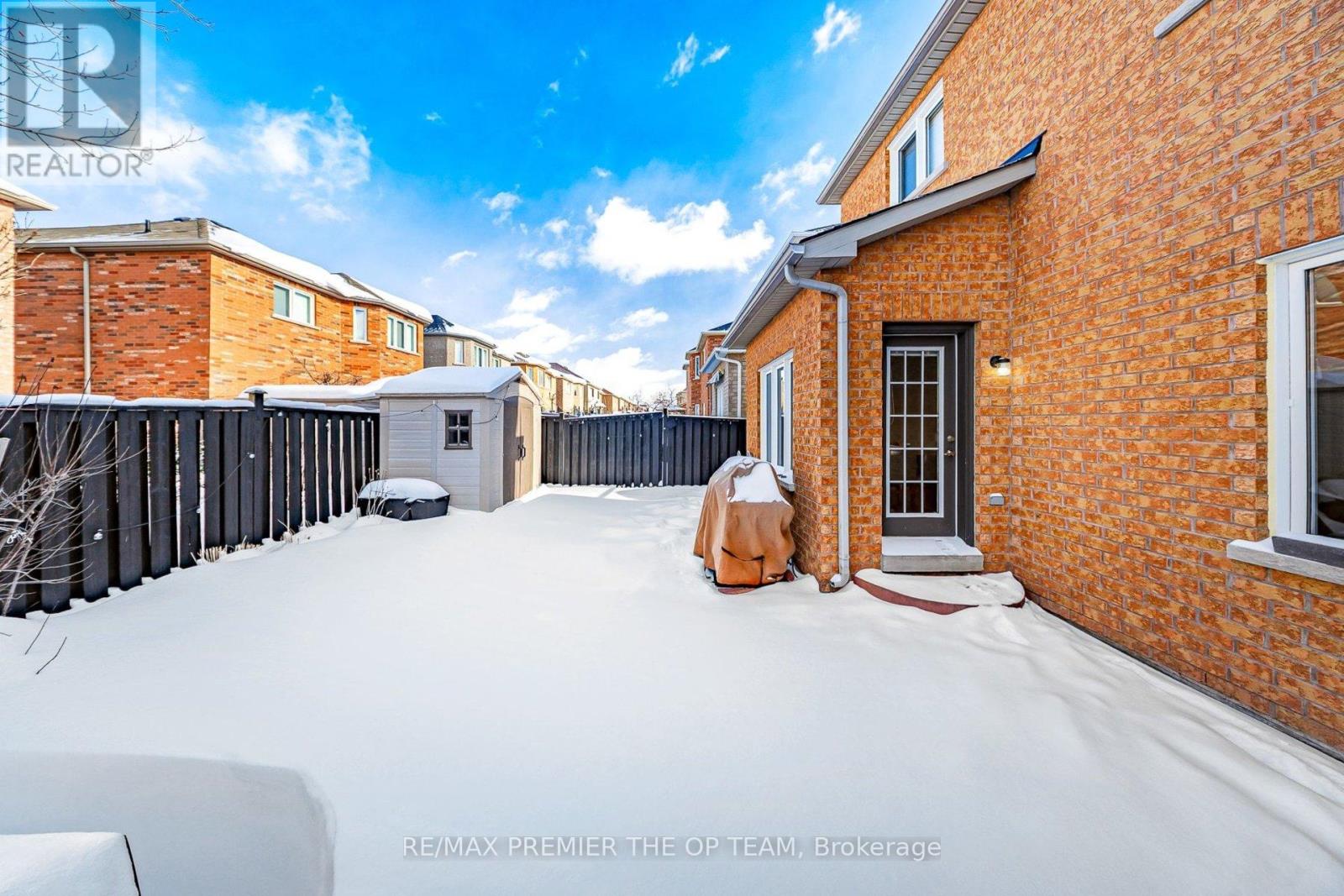 96 Saint Victor Drive, Vaughan, Ontario  L4H 3E9 - Photo 39 - N12718788