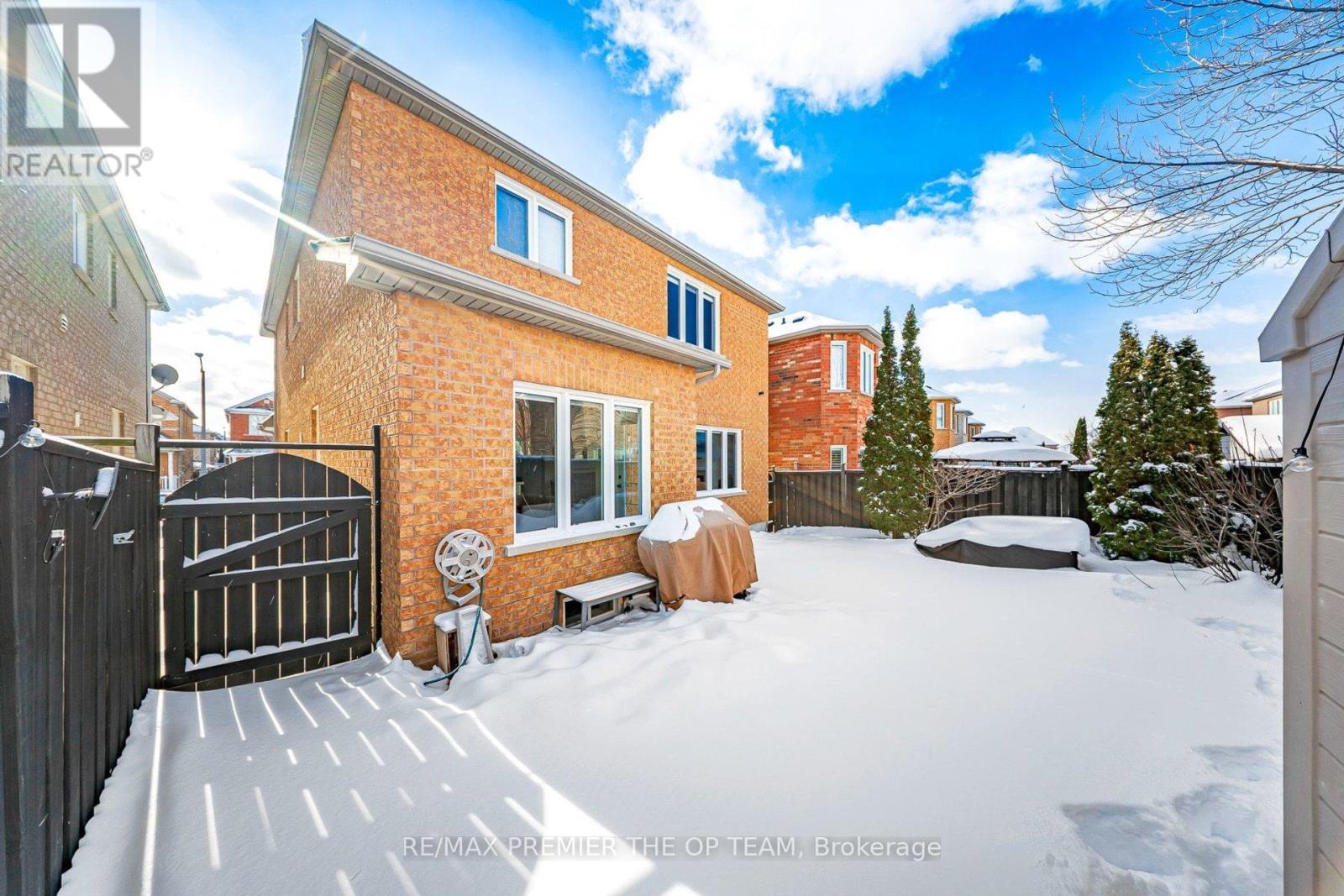 96 Saint Victor Drive, Vaughan, Ontario  L4H 3E9 - Photo 41 - N12718788