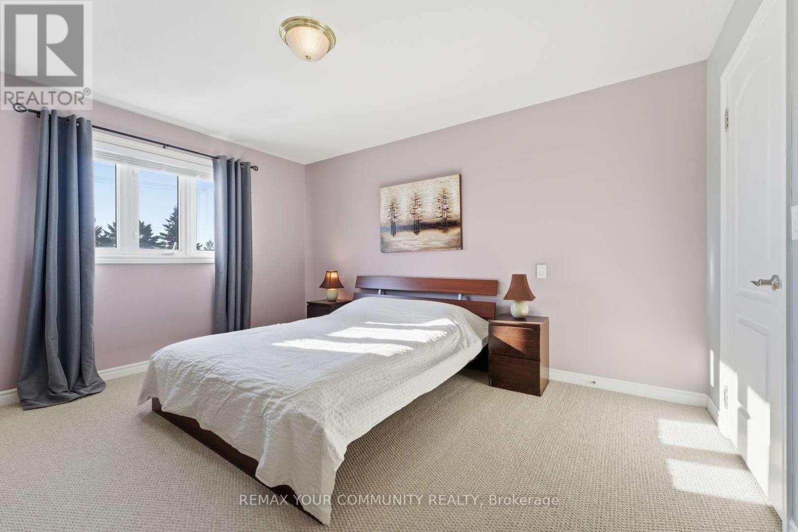 37 Saint Avenue, Bradford West Gwillimbury, Ontario  L3Z 3E6 - Photo 18 - N12718790