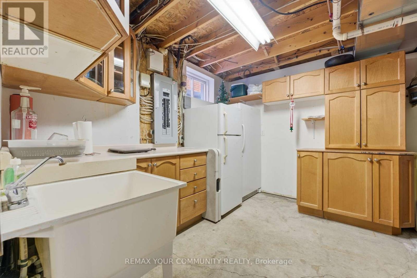 37 Saint Avenue, Bradford West Gwillimbury, Ontario  L3Z 3E6 - Photo 34 - N12718790