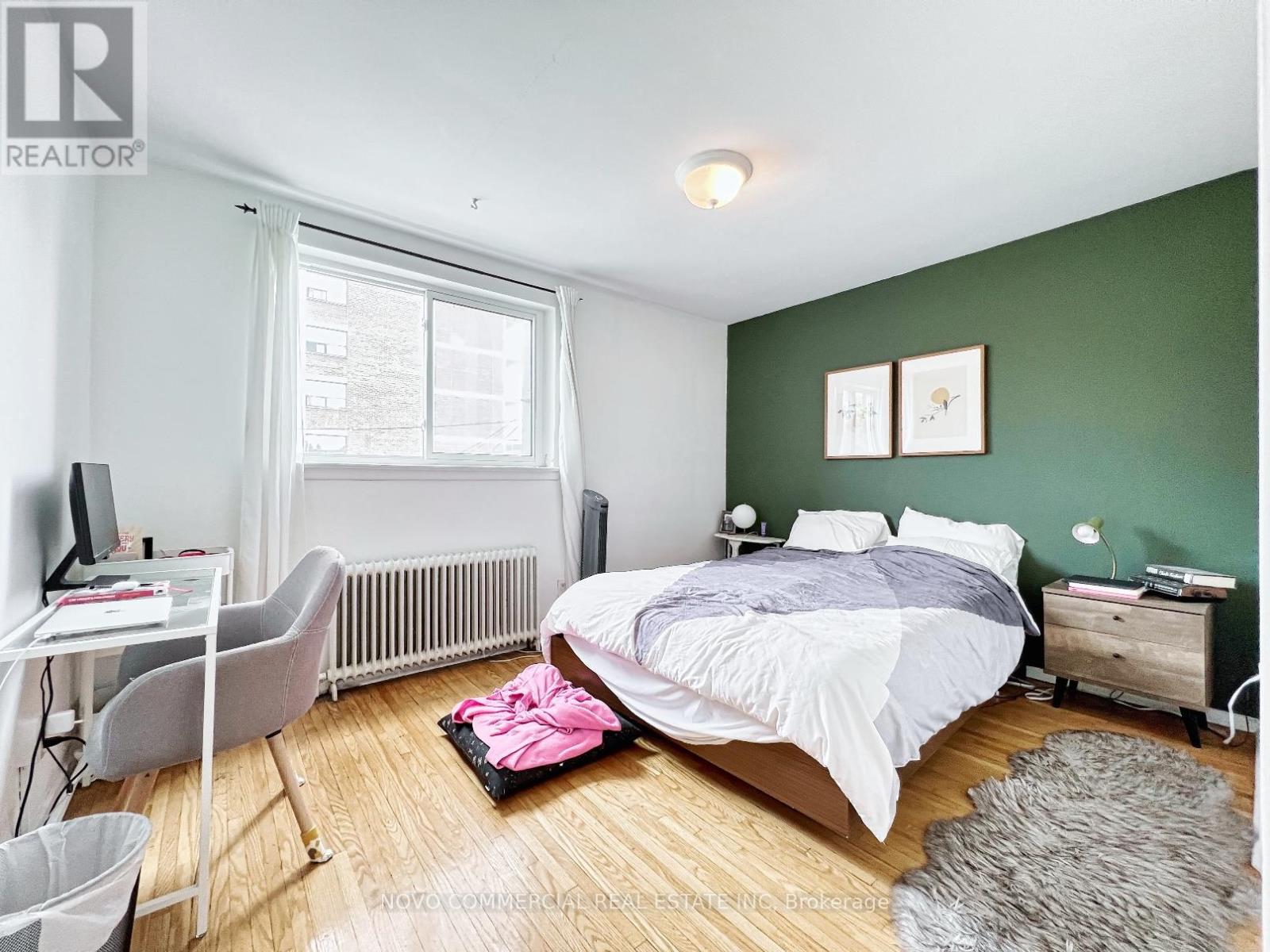 2nd Flr - 1658 Queen Street W, Toronto, Ontario  M6R 1B2 - Photo 16 - W12718774