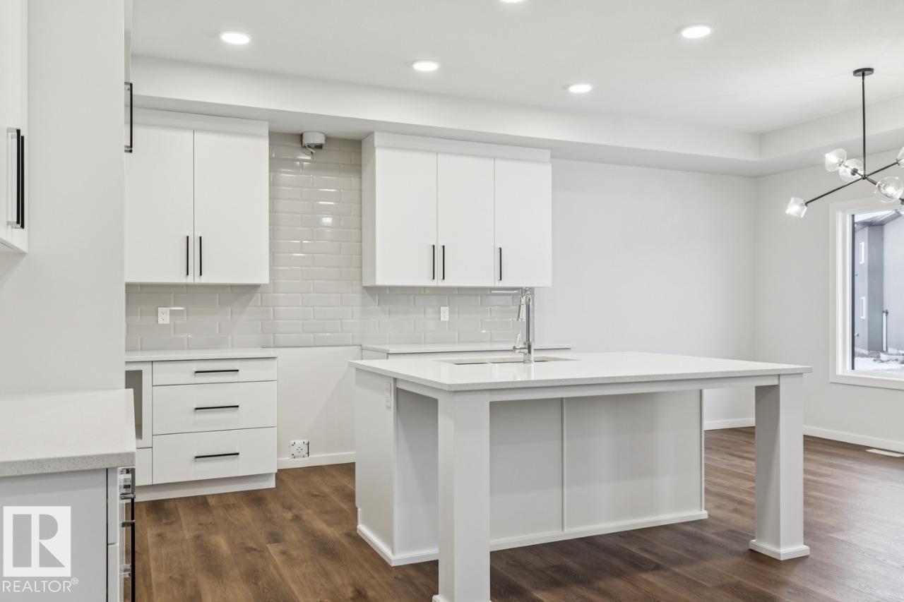 7618 Kimiwan Cr Sw, Edmonton, Alberta  T6W 5N6 - Photo 11 - E4470111