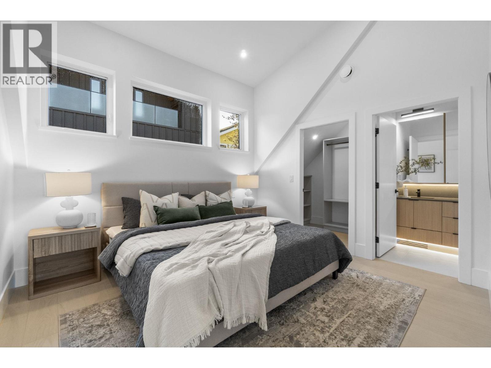 1947 E 13th Avenue, Vancouver, British Columbia  V5N 2C3 - Photo 5 - R3081623